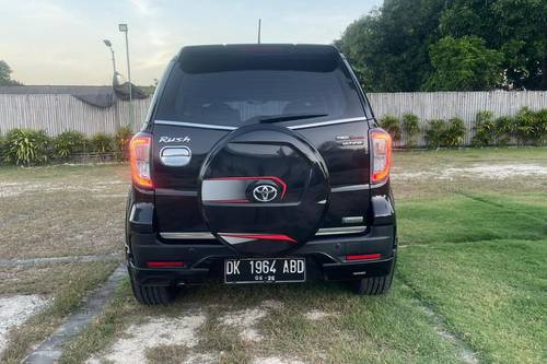 Beli mobil bekas