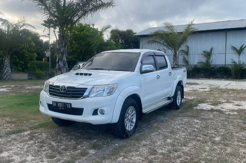 Used 2011 Toyota Hilux Double Cabin G 2.5L MT