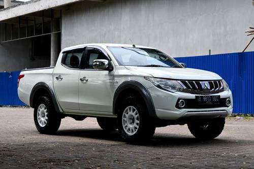 2019 Mitsubishi Triton  GLS MT Double Cab 4WD bekas