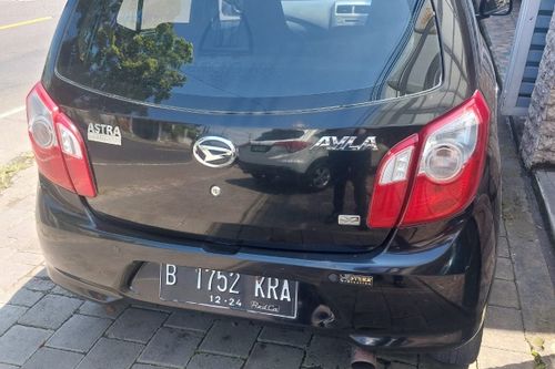 Old 2014 Daihatsu Ayla 1.0L X MT