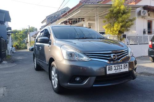 Used 2013 Nissan Grand Livina  1.5 XV AT