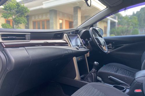 2016 Toyota Kijang Innova REBORN 2.0 Q MT bekas