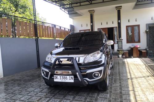 2014 Daihatsu Terios TX ADVENTURE 1.5L MT bekas