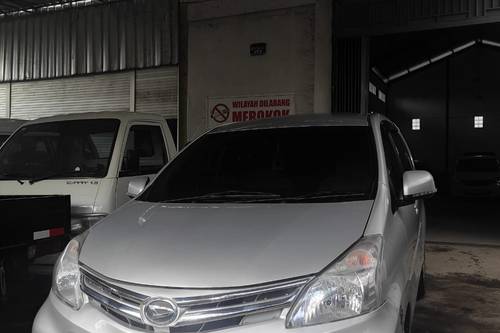 Used 2013 Daihatsu Xenia  1.0 M MT