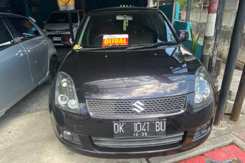 2010 Suzuki Swift  1.5 ST A/T MNB bekas