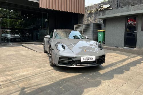 2024 Porsche 911 Carrera S PDK tua