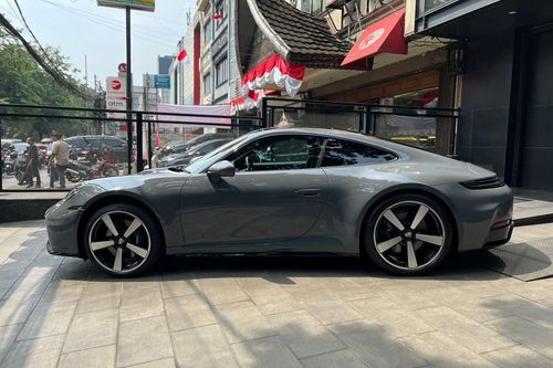 Dijual 2024 Porsche 911 Carrera S PDK bekas