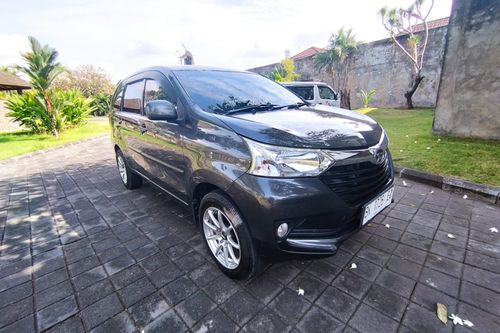 Second hand 2017 Daihatsu Xenia 1.3 R AT SPORTY 