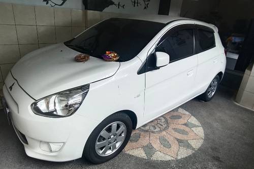 2015 Mitsubishi Mirage  GLX bekas