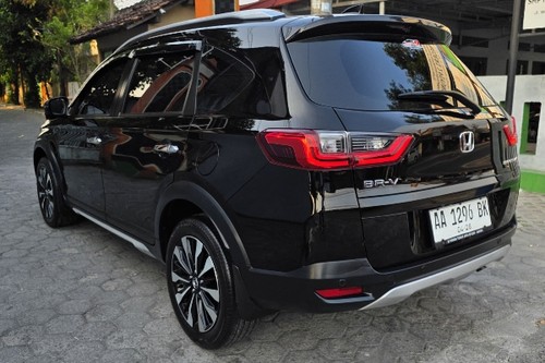 Dijual 2023 Honda BRV Prestige CVT With Honda Sensing bekas