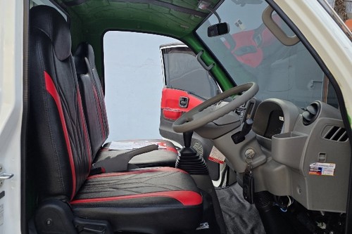 2025 Isuzu Traga 2.5 PU M/T bekas