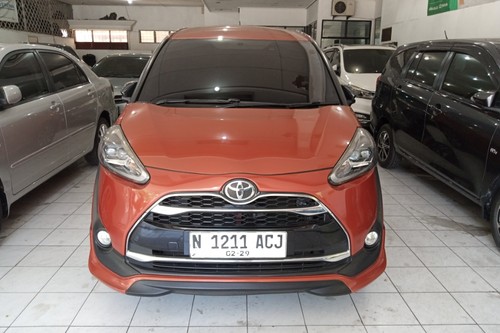 Used 2016 Toyota Sienta Q CVT