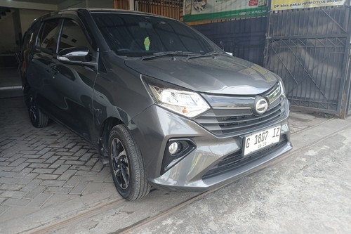 Dijual 2023 Daihatsu Sigra 1.2 R MT bekas