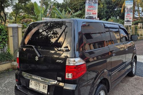 2017 Suzuki APV Arena GX MT bekas