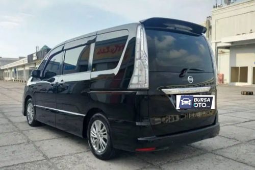 2nd Hand 2016 Nissan Serena 2.0 HWS PANORAMIC
