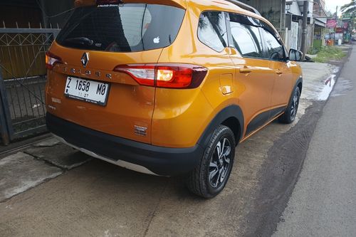 Used 2020 Renault Triber RXZ AT