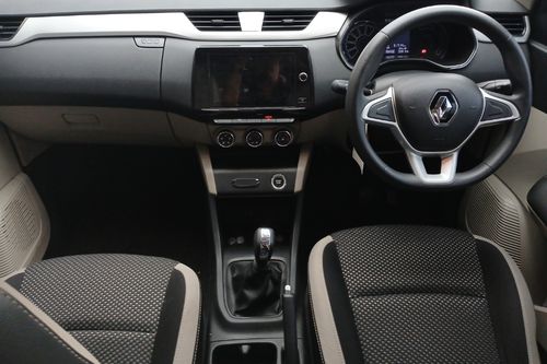 Used 2020 Renault Triber RXZ AT