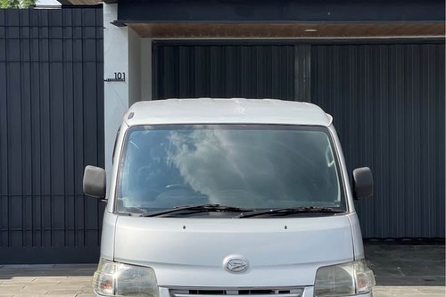 Used 2013 Daihatsu Gran Max MB Minibus 1.3L D Mini Bus MT