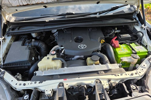 Dijual 2019 Toyota Kijang Innova 2.4 V Diesel AT bekas