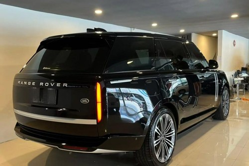 2023 Land Rover Range Rover Vogue VOGUE 3.0 LWB bekas