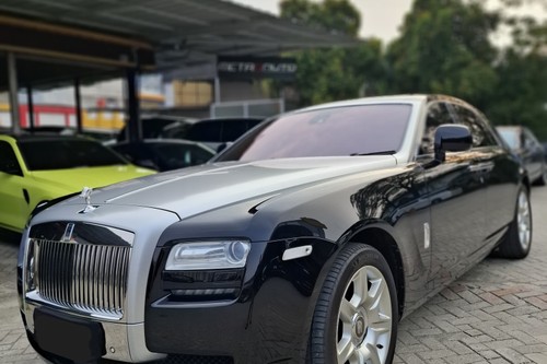 2011 Rolls Royce Ghost 6.6 L bekas