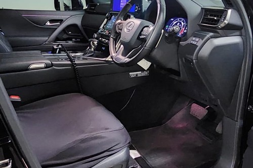 2023 Lexus LX 600 VIP tua