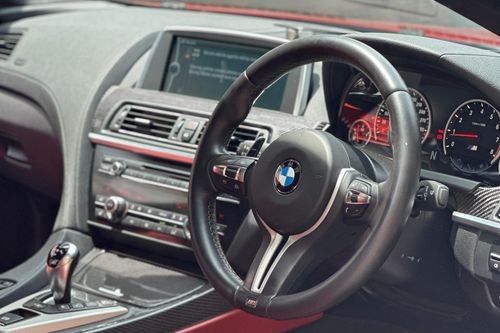 Dijual 2013 BMW M6 Coupe 4.4 L bekas