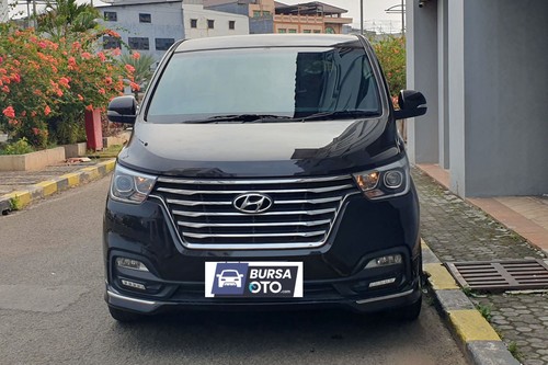 2021 Hyundai H1  ROYALE AT