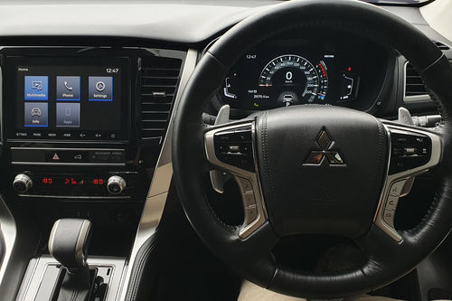 2023 Mitsubishi Pajero Sport Dakar Ultimate AT 4x4 bekas