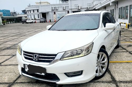 Beli mobil bekas