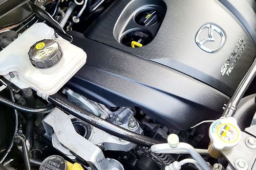Dijual 2015 Mazda Biante Skyactive bekas