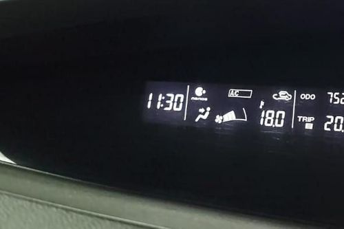 2015 Mazda Biante Skyactive bekas