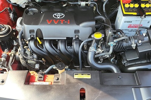 2014 Toyota Yaris S CVT TRD SPORTIVO tua