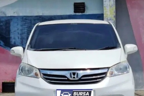 2013 Honda Freed  GB3 1.5 S AT CKD bekas