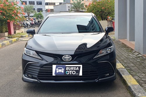 2022 Toyota Camry 2.5 V AT bekas