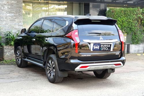 2022 Mitsubishi Pajero Sport Dakar AT 4x2 tua