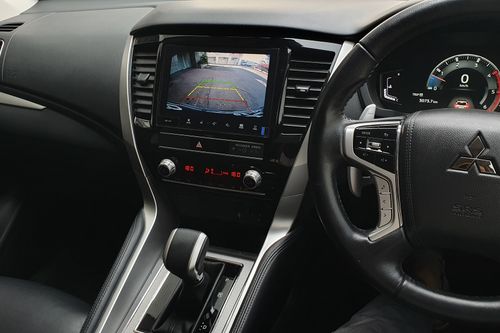 Beli mobil bekas
