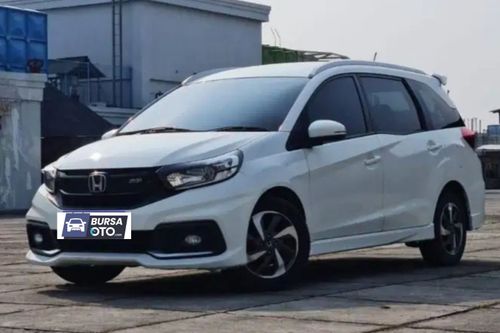 2nd Hand 2017 Honda Mobilio RS CVT