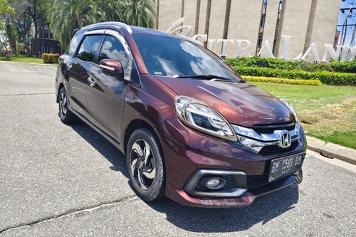 2015 Honda Mobilio RS  MT tua
