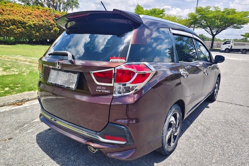 Dijual 2015 Honda Mobilio RS  MT bekas