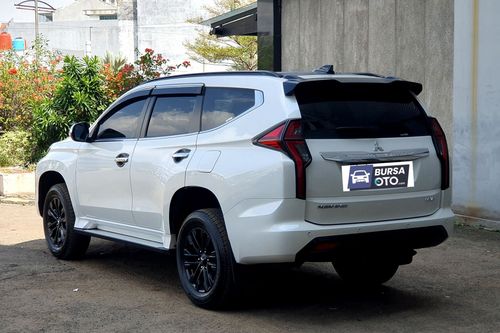 2023 Mitsubishi Pajero Sport Dakar AT 4x2 tua