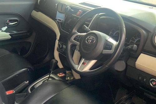 Beli mobil bekas
