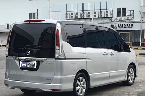 2011 Nissan Serena Highway Star tua