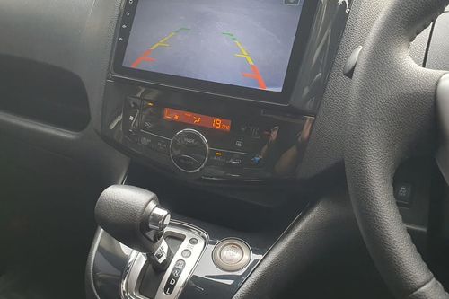 2011 Nissan Serena Highway Star bekas