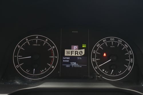 2022 Toyota Kijang Innova REBORN 2.0 G AT LUX bekas