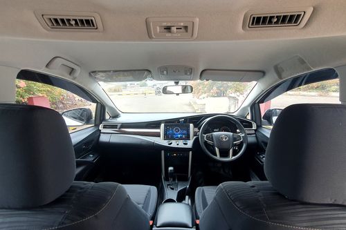 2022 Toyota Kijang Innova REBORN 2.0 G AT LUX bekas