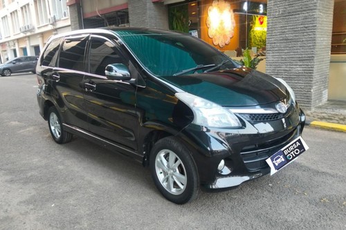 Used 2012 Toyota Avanza Veloz  1.5 MT