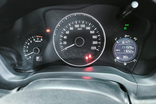 Dijual 2016 Honda HRV 1.5L E CVT bekas