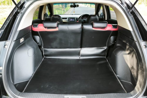 2016 Honda HRV 1.5L E CVT tua