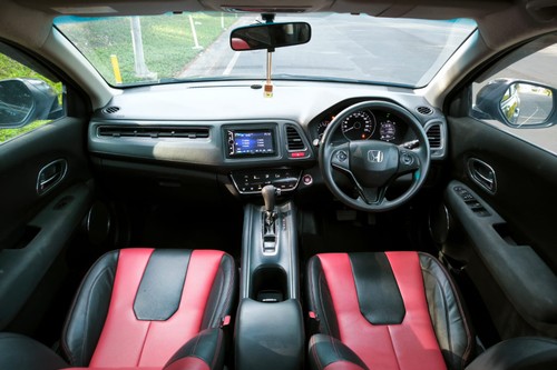 Dijual 2016 Honda HRV 1.5L E CVT bekas